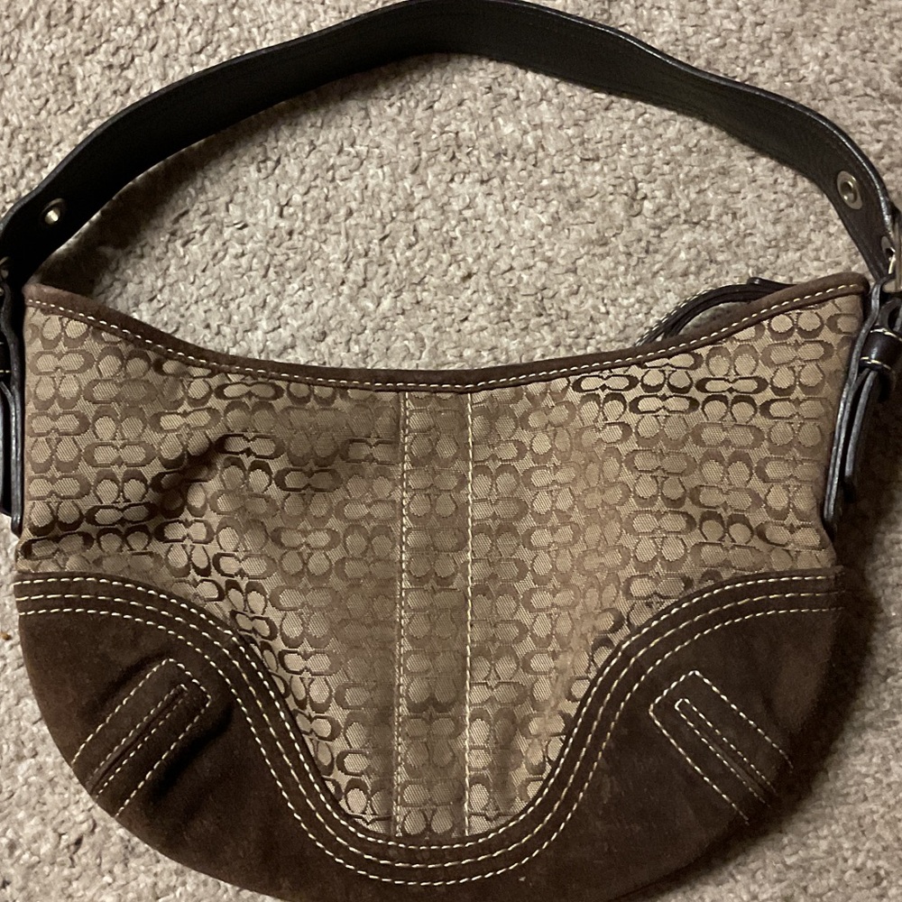 Coach Signature Shoulder Bag in Brown & Tan vintage